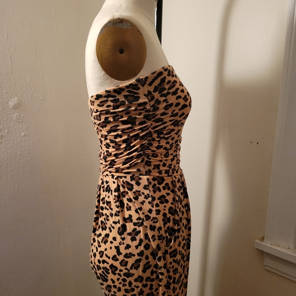 Leopard Print Jumpsuit - Picture 7 of 8